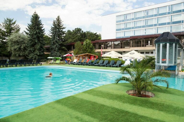 hotel splendid bazen